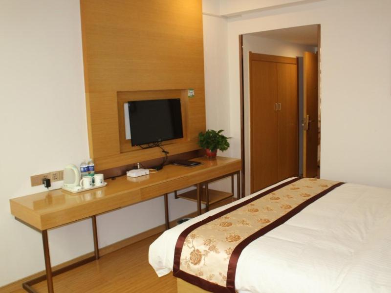 Greentree Inn Shijiazhuang Qiaoxi District Zhongshan Road Xili Street Express Hotel Dış mekan fotoğraf